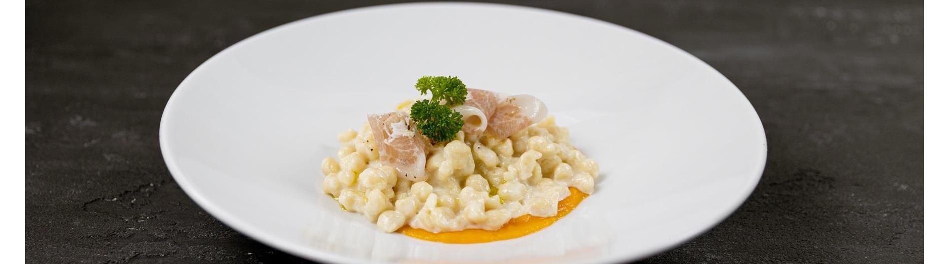 Eierspätzle auf Teller