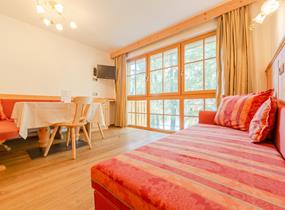 gruene-laterne-20201006-pe6f6776-hdr